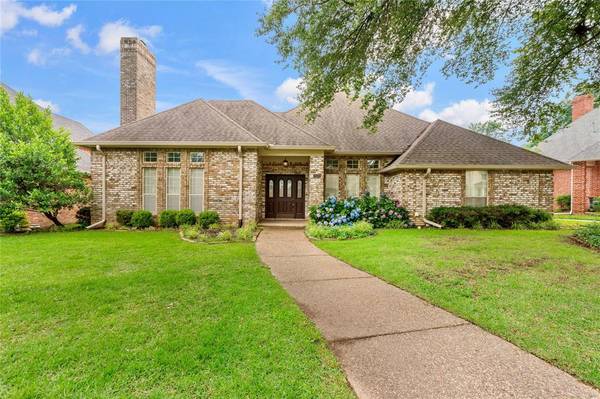 2930 Margaret Street,  Paris,  TX 75460