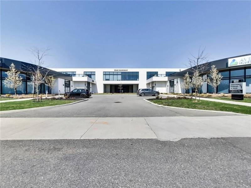 5045 Mainway BLVD #201, Burlington, ON L7L 5Z1