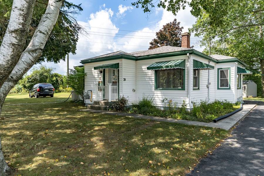 20 Roger ST, Prince Edward County, ON K0K 2T0