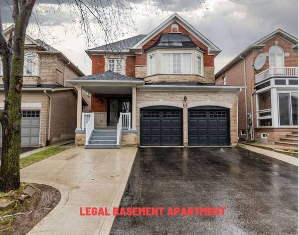 8 River Heights DR, Brampton, ON L6P 2M9