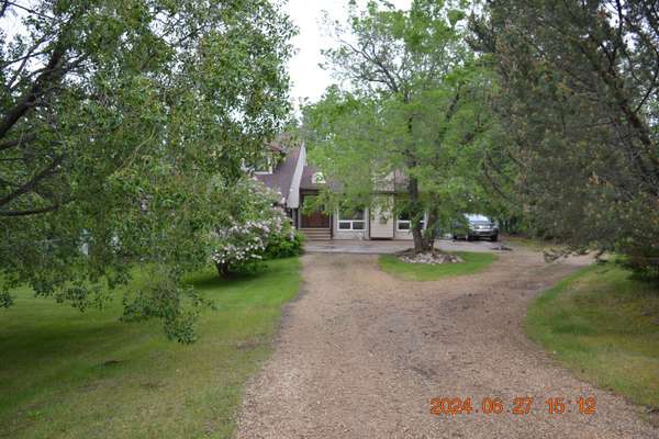 5905 West Boundary RD, Out Of Area, AB T7N 1B9