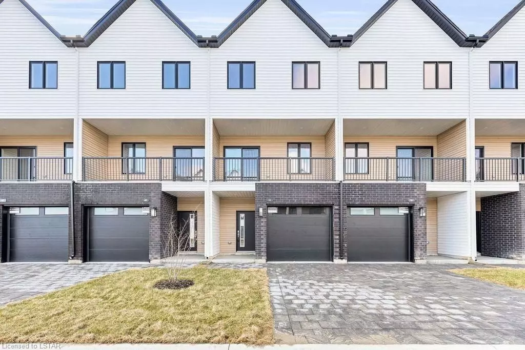 London, ON N6G 3P2,1595 Capri CRES #70