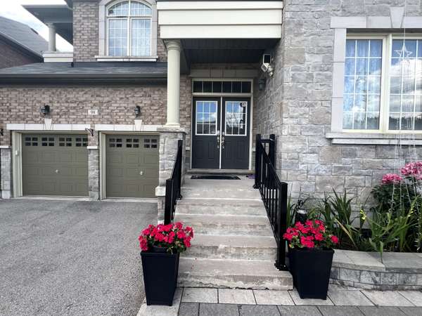 Markham, ON L6E 0S2,98 Greenspire AVE