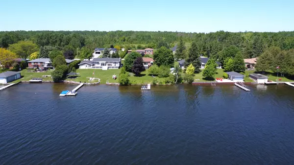 Kawartha Lakes, ON K0M 2T0,84 Pinewood BLVD