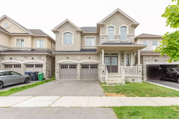 30 Lloyd CRES, Brampton, ON L7A 4J5