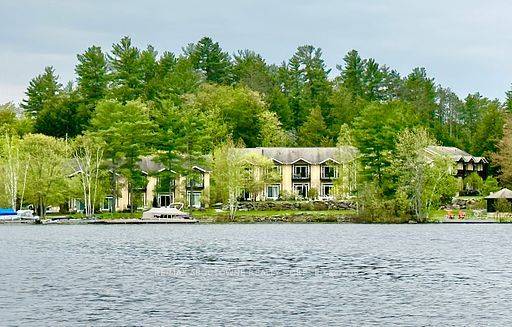 North Kawartha, ON K0L 1A0,1579 Anstruther Lake RD #20