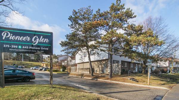 375 Pioneer DR #4, Kitchener, ON N2P 1L8