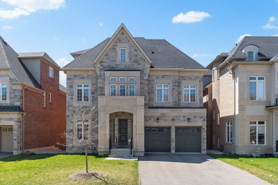 200 Farrell RD, Vaughan, ON L6A 0H9