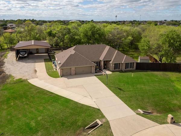 1903 Hedge Maple Drive, St. Paul, TX 75098