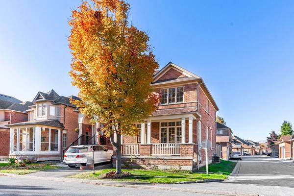 24 Crawford ST, Markham, ON L6C 2L4