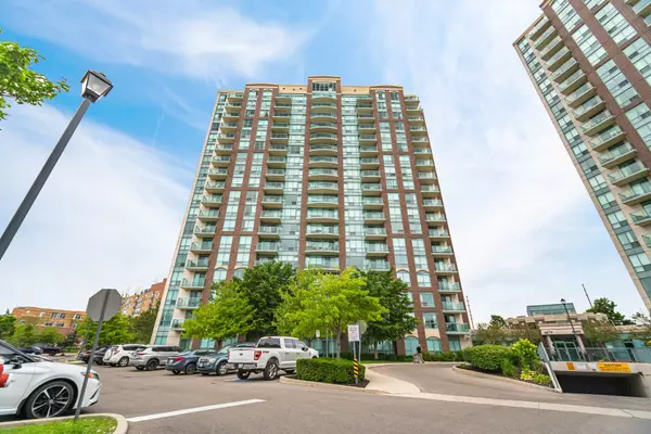 4879 Kimbermount AVE #304, Mississauga, ON L5M 7R8