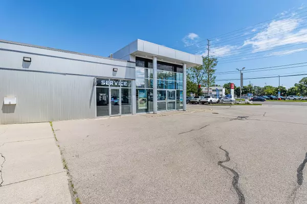 Mississauga, ON L5A 1M8,225 Dundas ST E