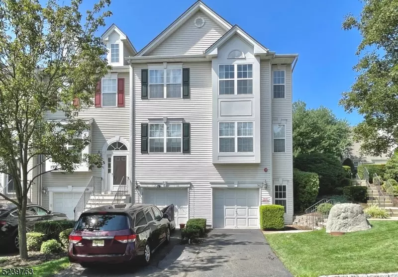 Nutley Twp., NJ 07110,563 Coventry Dr