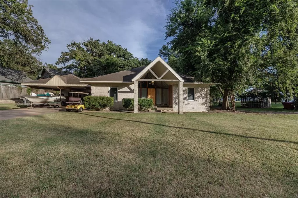 West Tawakoni, TX 75474,1457 Riverside Drive