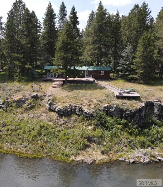 2814 E Pinehaven Drive, Island Park, ID 83429