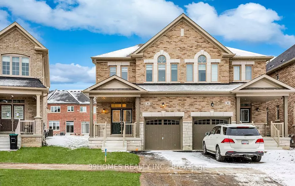 Bradford West Gwillimbury, ON L3Z 4K2,94 Ferragine CRES