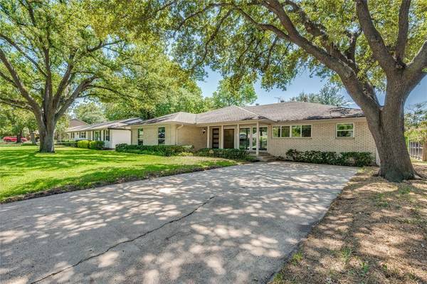 3240 Latham Drive, Dallas, TX 75229