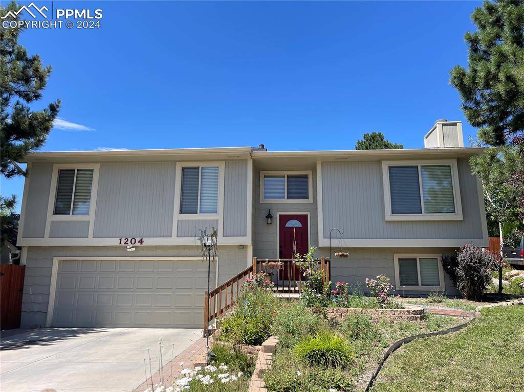 3668 San Pedro PL, Colorado Springs, CO 80906