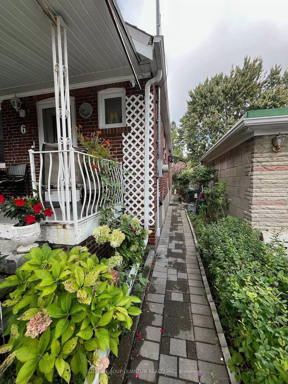 Toronto E04, ON M1L 1Z1,6 Camilla CRES #Bsmt