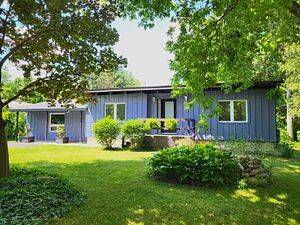 1012 Goshen RD, Innisfil, ON L9S 2B5