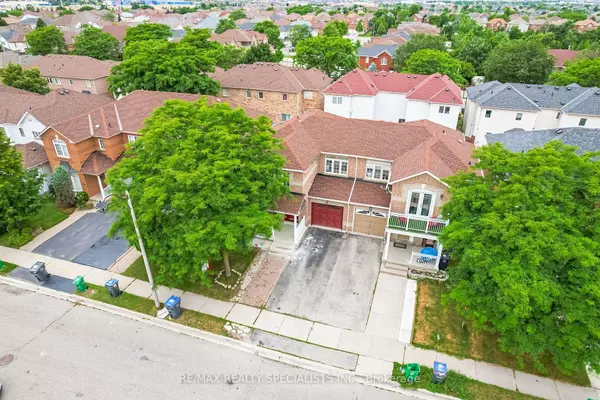 Brampton, ON L6R 2G8,61 Seaside CIR