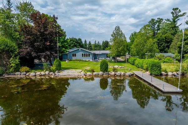 1055 Primrose LN, Smith-ennismore-lakefield, ON K9J 6X5