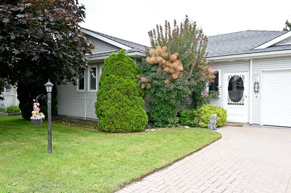 1 Reynolds PL, Prince Edward County, ON K0K 3L0