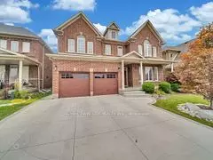 93 Tremaine DR, Kitchener, ON N2A 4M3