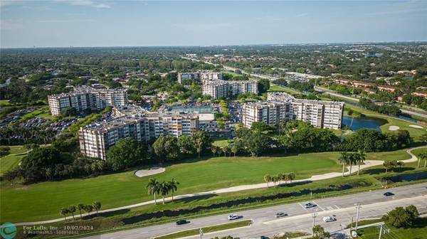 1400 Saint Charles Pl  #211, Pembroke Pines, FL 33026