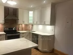 Toronto W01, ON M6R 2N5,476 Roncesvalles AVE ##2