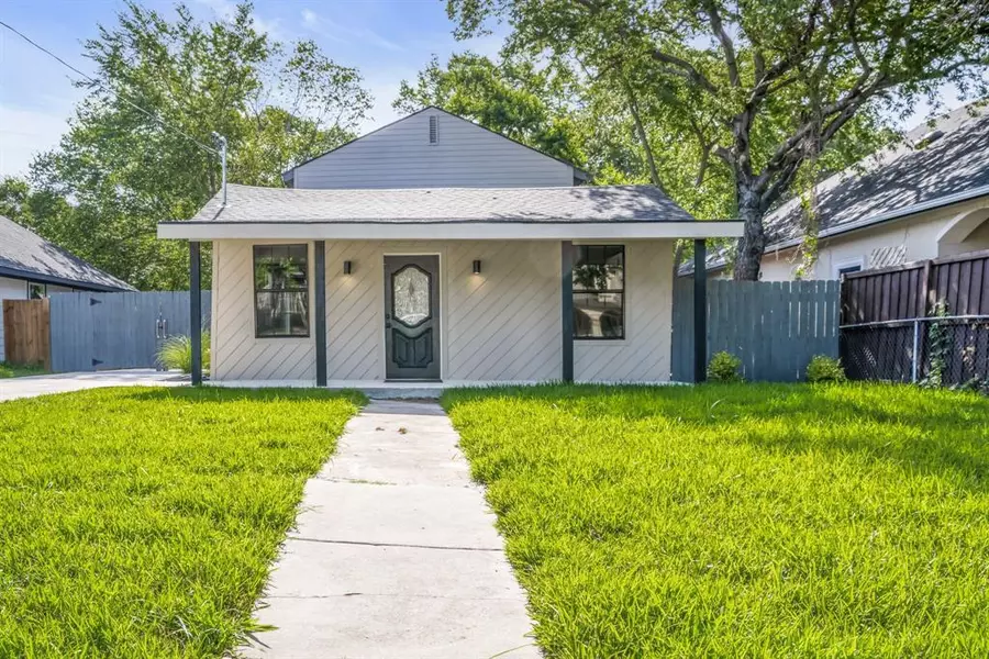 554 Jonelle Street, Dallas, TX 75217