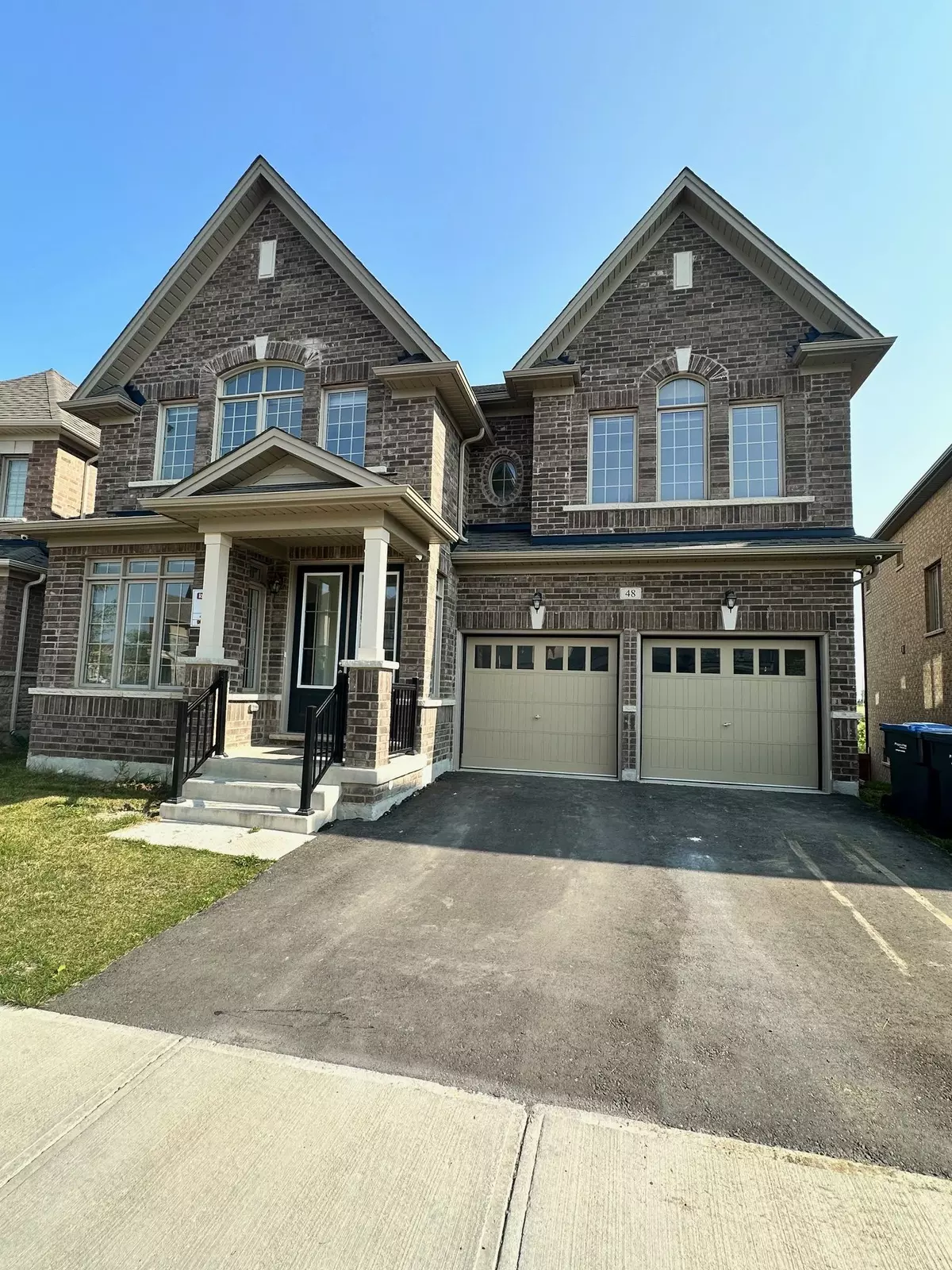 Peel, ON L6R 4C3,48 Puffin CRES