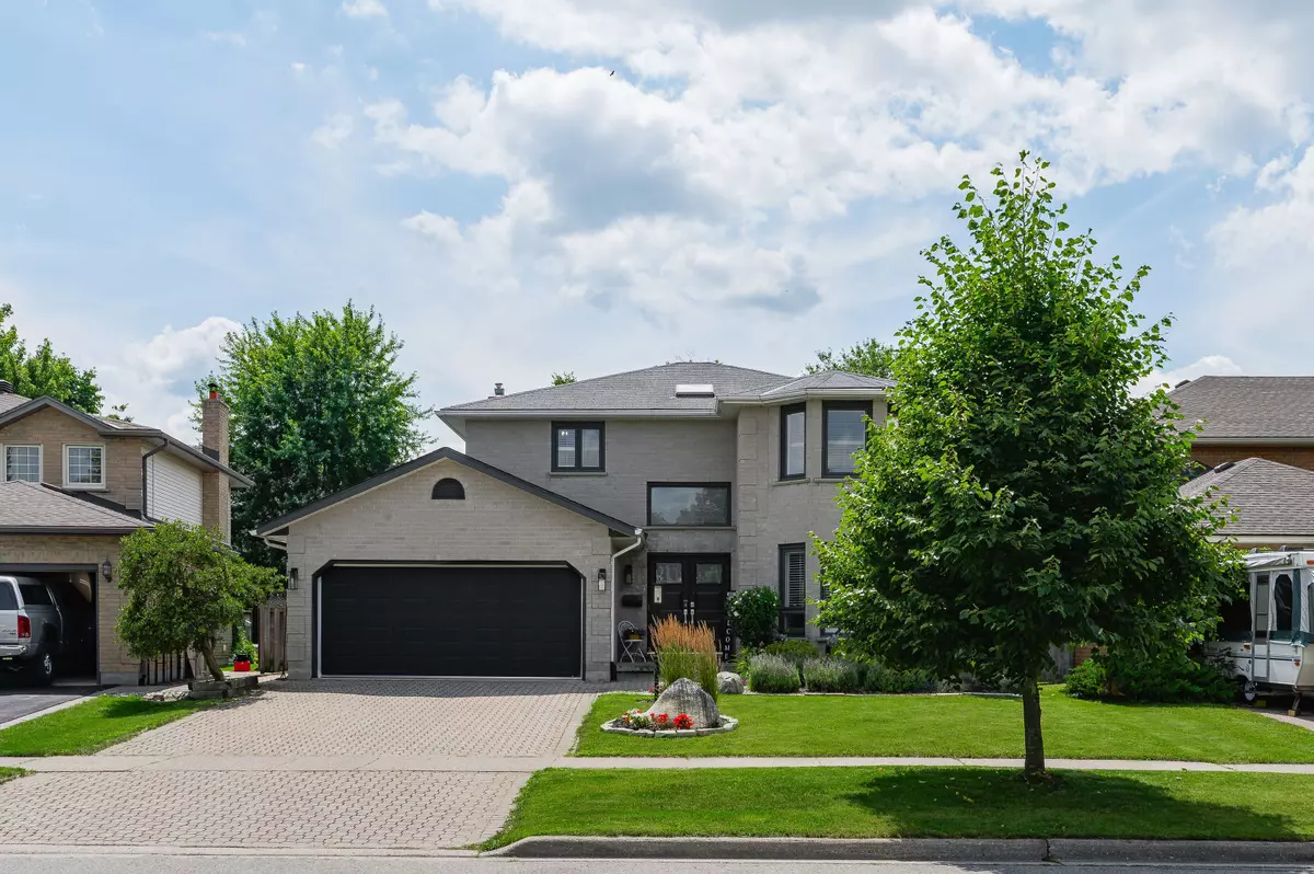 Kitchener, ON N2R 1E2,49 Robertson CRES