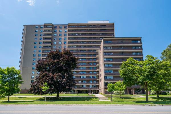 180 Markham RD #201, Toronto E08, ON M1M 2Z9