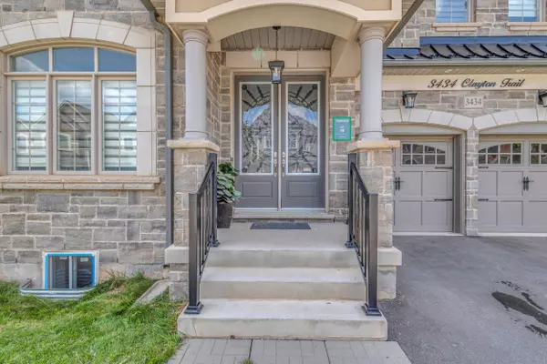 Oakville, ON L6H 7C6,3434 Clayton TRL