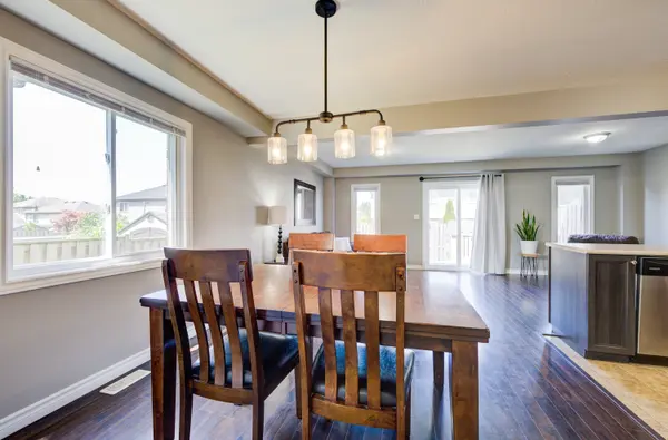 Mapleton, ON N0G 1P0,24 Green ST