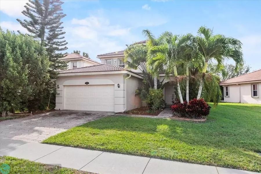 10514 Galleria St, Wellington, FL 33414