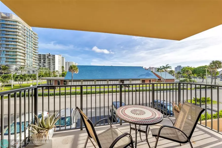 801 N Ocean Blvd  #204, Pompano Beach, FL 33062