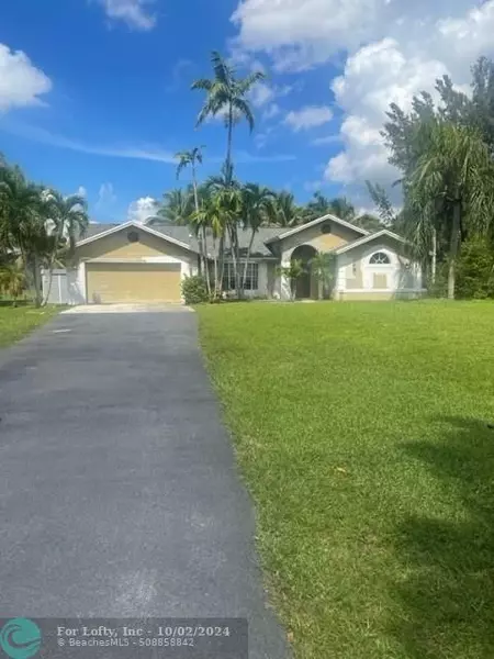 18725 W SYCAMORE DR, Loxahatchee, FL 33470