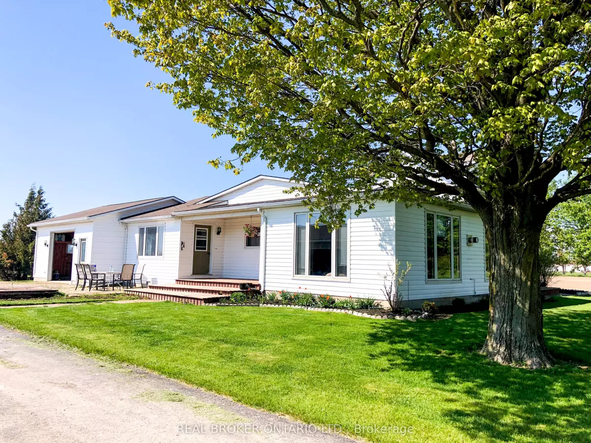 Ashfield-colborne-wawanosh, ON N7A 3X9,86119 Kintail Line