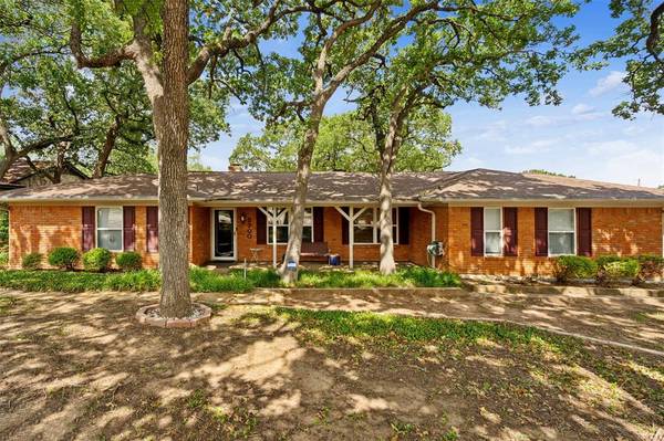 3700 Perkins Road, Arlington, TX 76016