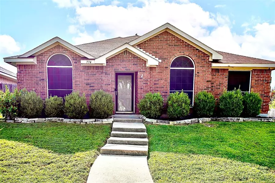 774 Catalina Drive, Lancaster, TX 75146