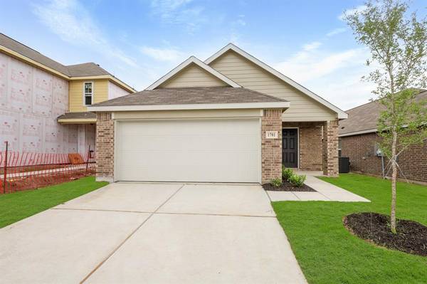 1701 Acts Lane, Ennis, TX 75119