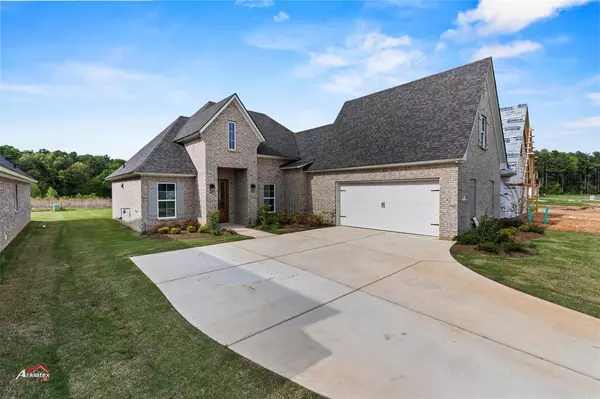 33 Turtle Creek Drive, Benton, LA 71006