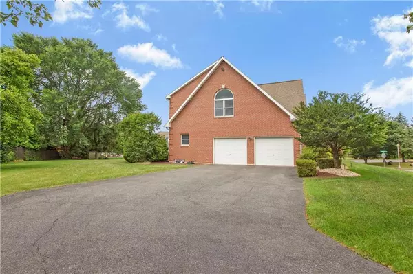 Palmer Twp, PA 18045,34 Carousel Lane