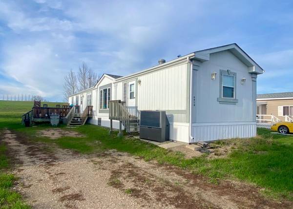 4818 4 AVE North, Chauvin, AB T0B 0V0