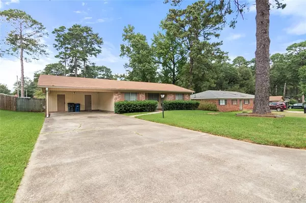 9532 Pine Cove Drive, Shreveport, LA 71118