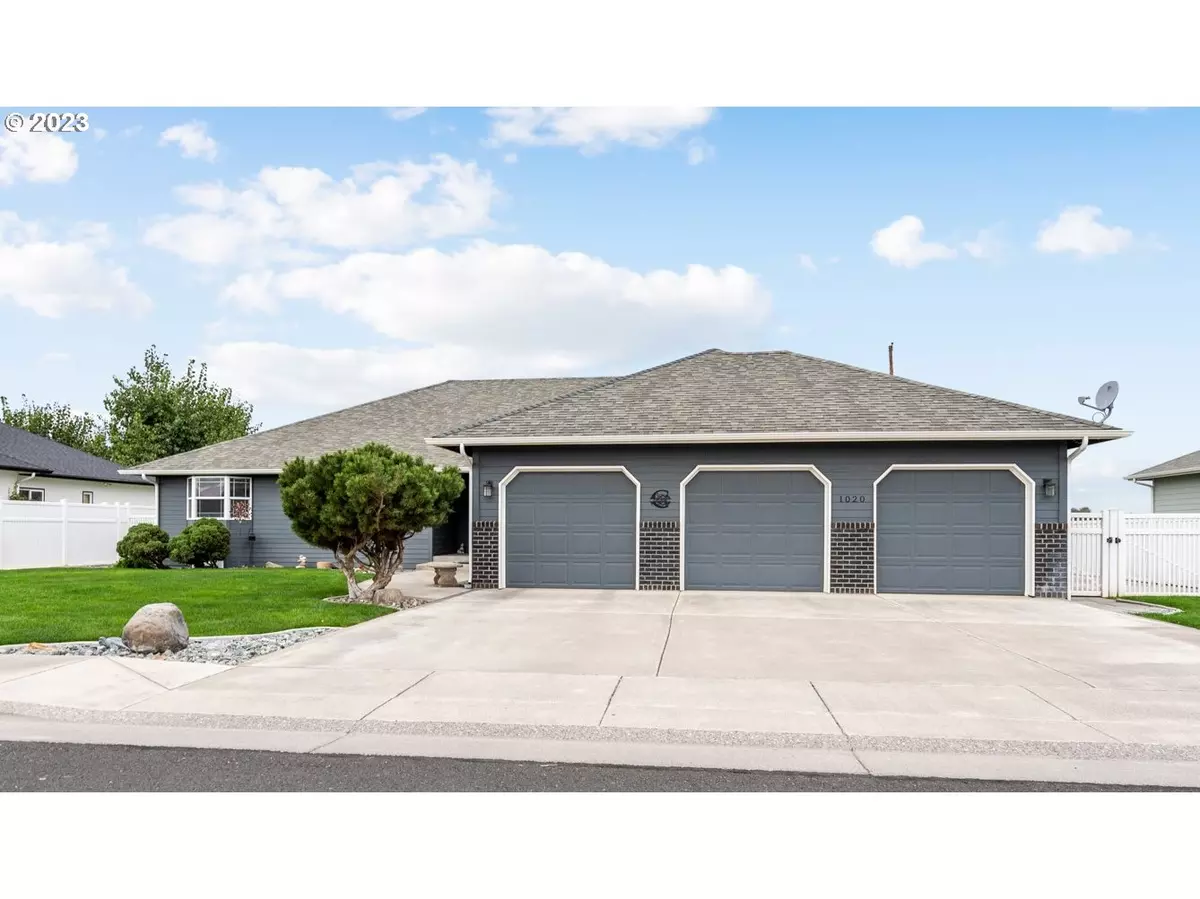 Hermiston, OR 97838,1020 SW 19TH CT