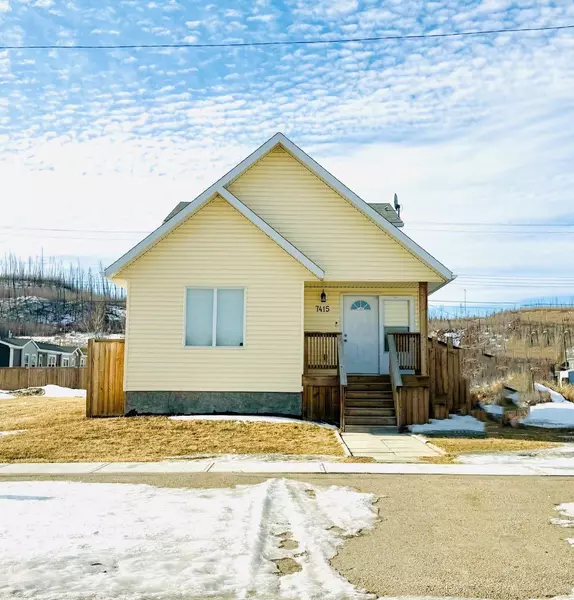 7415 Railway AVE, Fort Mcmurray, AB T9H1C2