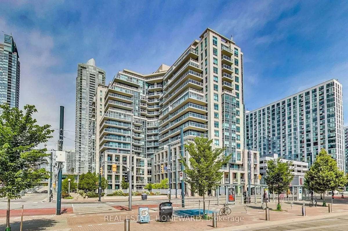 Toronto C01, ON M5V 3T1,410 Queens Quay W #616